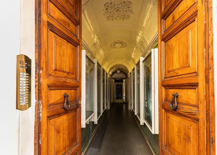 Piazza Di Spagna Historic Flat Appartement